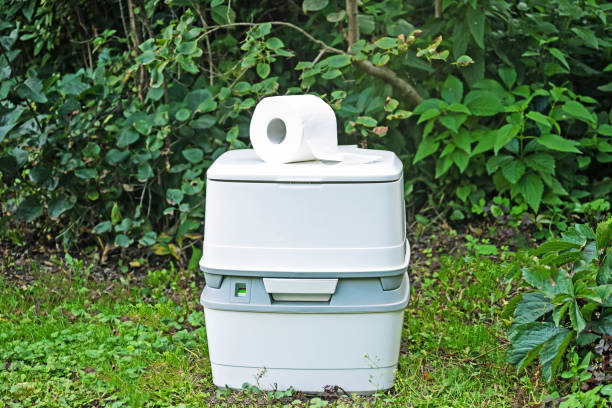 Portable Toilet Options We Offer in Henry, IL